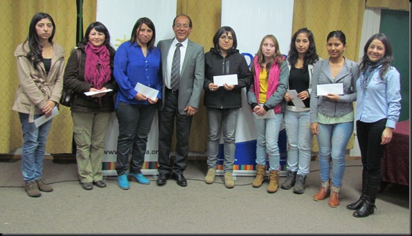 entrega de becas municipales (1)