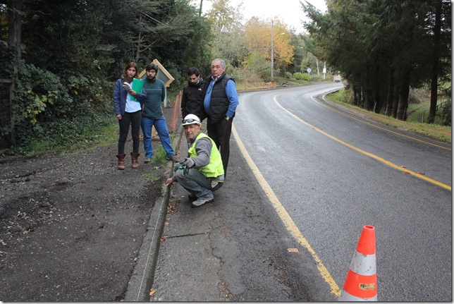 FOTO alcalde de Pucón realiza inspección de obras 2