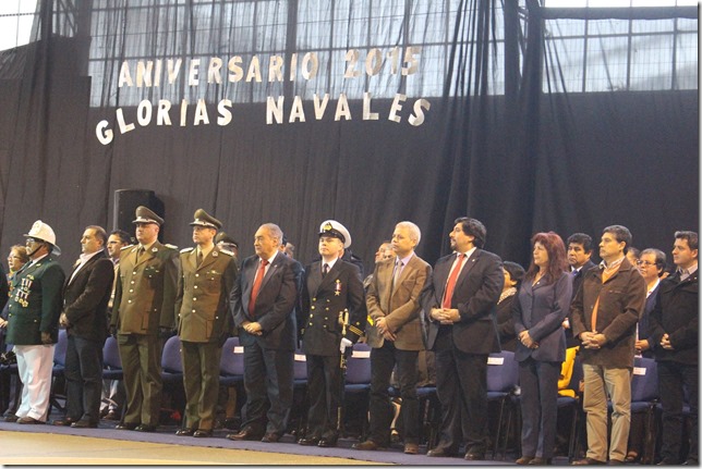 FOTO homenaje por el día de las Glorias Navales 7