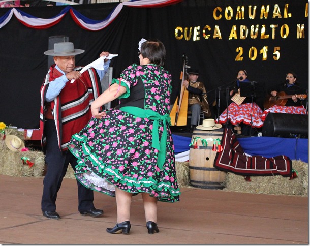 FOTO campeonato de cueca adulto mayor 3