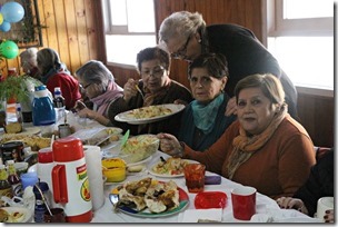 FOTO primer malón comunal adulto mayor 3