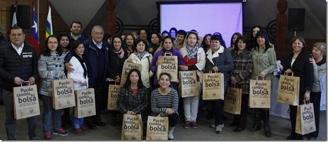 FOTO entrega de materiales por talleres laborales 1