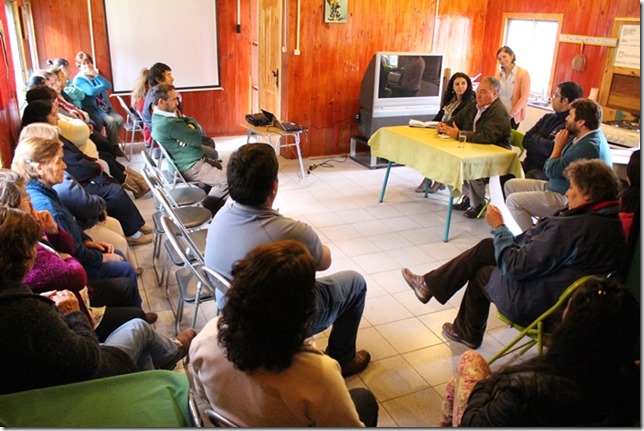 FOTO reunión en villa san pedro 1