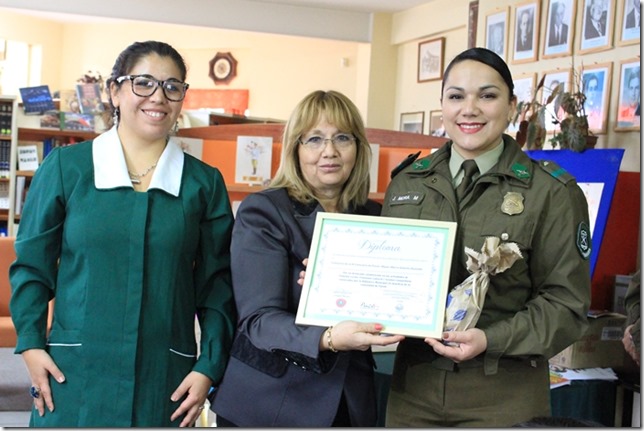 FOTO intercambio de diálogo biblioteca 2