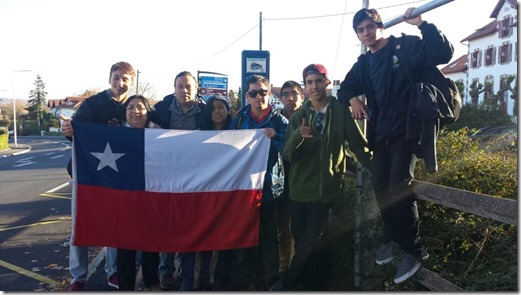 FOTO puconinos en francia 1