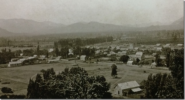 plaza pucon antigua. Vista desde la ´peninsula