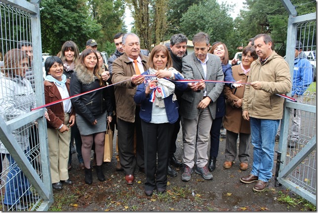 FOTO inauguración apr quetroleufu 1