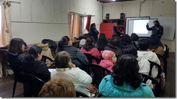 FOTO taller derechos laborales mujer 1