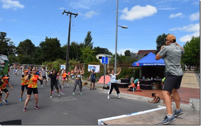 IND y Municipio de Villarrica incentivaron el Deporte y la recreación en playas y calles  (3)