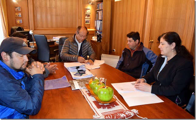 Municipalidad entrega en comodato terreno al Club Deportivo Afunalhue  (1)