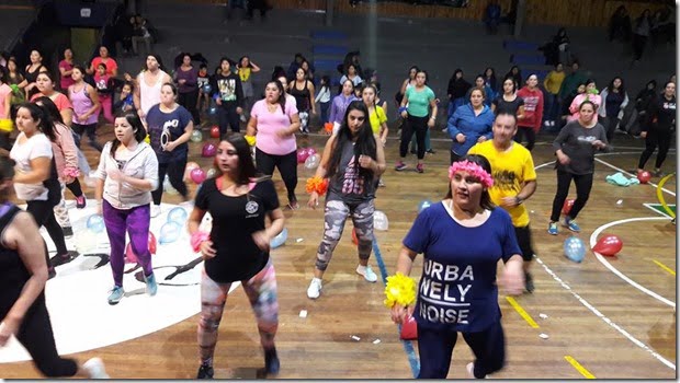 FOTO zumba masivo 2