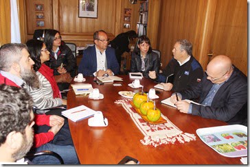 Primera autoridad comunal se reúne con ejecutivos de Empresa Sacyr Chile