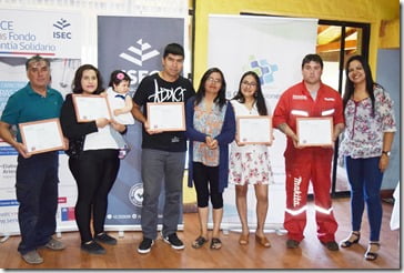 Alumnos reciben certificación de cursos Sence en Villarrica