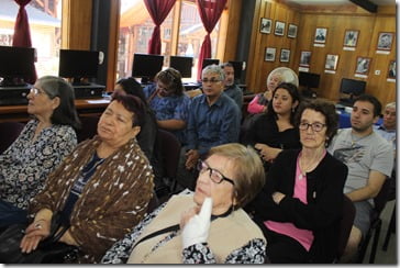 Adultos Mayores de Villarrica se capacitan en computación