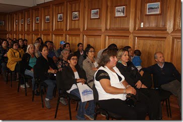Familias de Villarrica reciben subsidios habitacionales  (2)