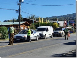 Alcalde Astete ordena  intensificar barrera sanitaria al acceso de Villarrica y Licán Ray (2)