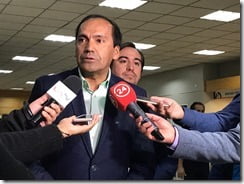 (imagen de archivo) Seremi del Trabajo y Previsión Social, Patricio Sáenz y director regional IPS ChileAtiende, Joaquín Núñez en punto de prensa2