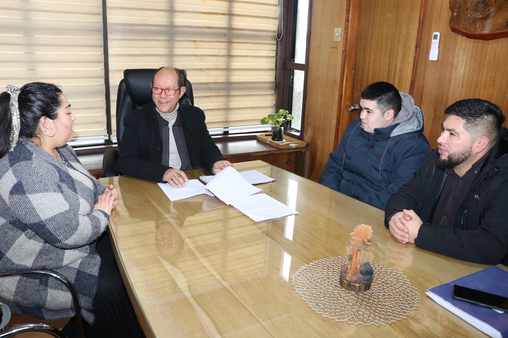 Villarrica avanza en inclusión laboral con pasantía en Municipalidad