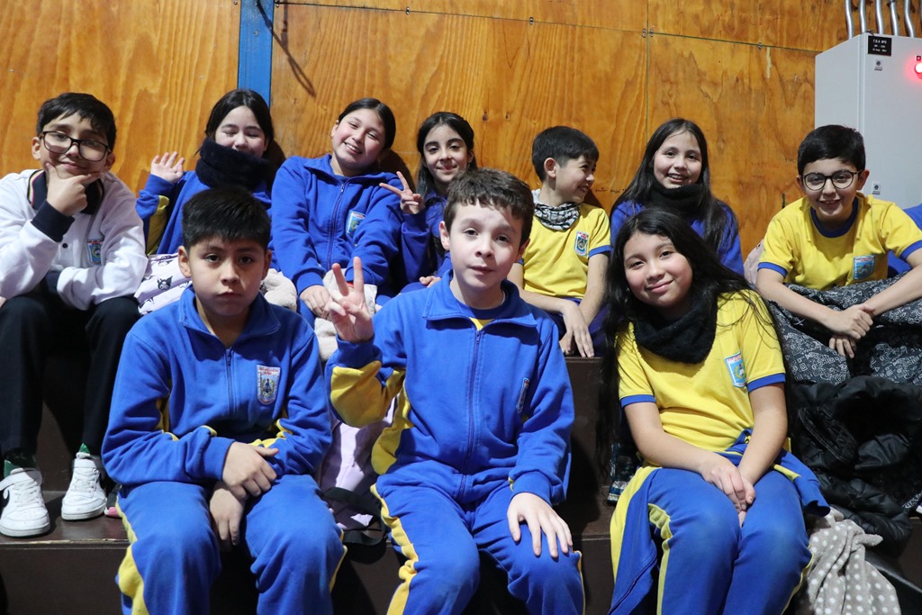 Estudiantes de la Escuela José Abelardo Núñez destacan con coro de las emociones en Villarrica